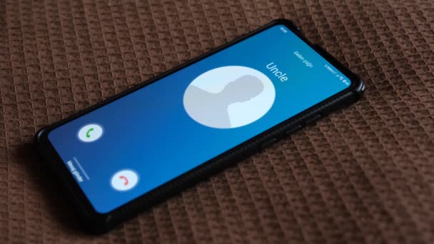 Smartphonu Blíží Hovor Můj Strýc Volá — Stock video