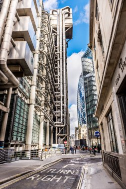 Londra mimarisinin gündüz görüşü, seyahat kavramı 