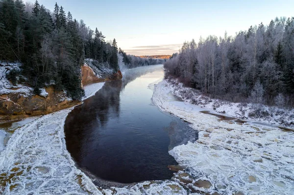 Paysage Naturel Avec Arbres Rivière Saison Hivernale — Photo