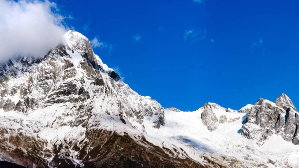 雪峰山景 自然美观 — 图库照片