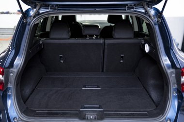 Arabadaki yolcu kompartımanını kapat.