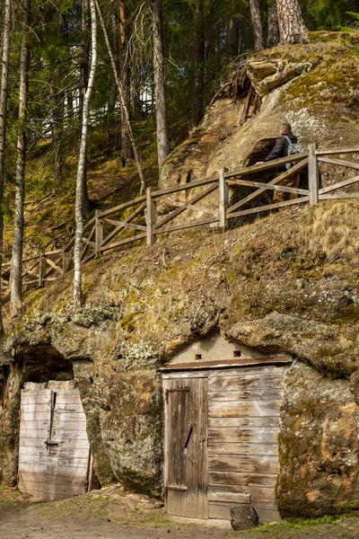 Sandstone Caves Ligatne Letland Grotten Met Oude Houten Deuren — Stockfoto