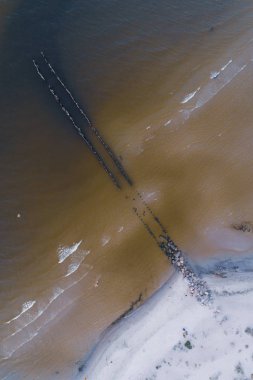 Su yolu yapısının havadan görünüşü, doğa kavramı 