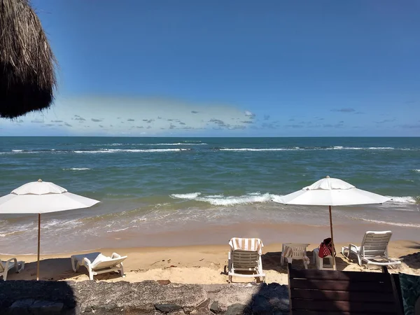 Resort Beach, şemsiye, kum, mavi gökyüzü, saman kabin ve plaj sandalyeleri