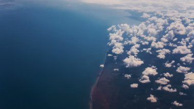 Bulutlar. Uçaktan bak. Karadeniz