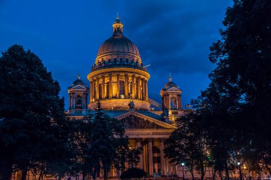 St. Petersburg 'daki Saint Isaac Katedrali. İyi geceler.