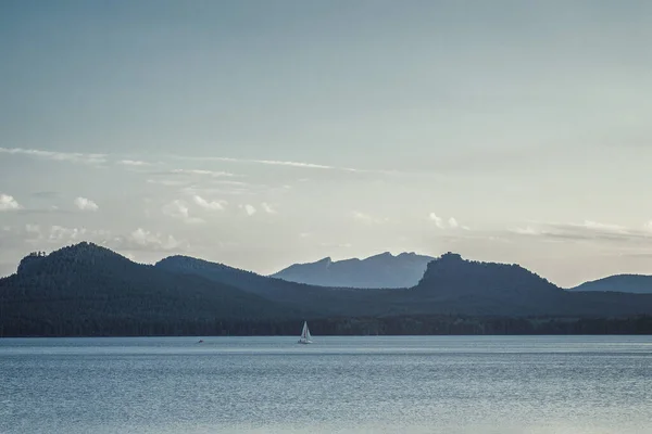 Burabay göl dağları. Panorama 