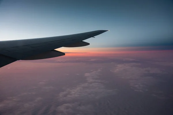 Luftaufnahme aus dem Flugzeug — Stockfoto