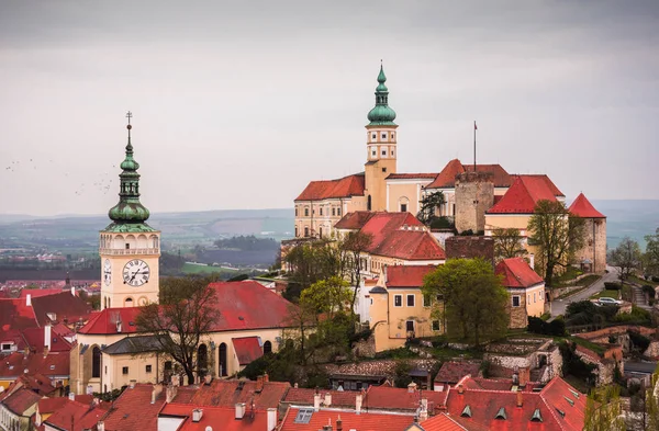 Zamek Mikulov — Zdjęcie stockowe