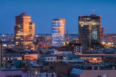 Alacakaranlık'ta Bratislava Cityscape