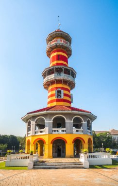 Withun Thasana Kulesi ya da Bang Pa-In Kraliyet Sarayı 'ndaki Sage Gözcüsü ya da Tayland' ın Ayutthaya Eyaleti 'ndeki Yaz Sarayı.