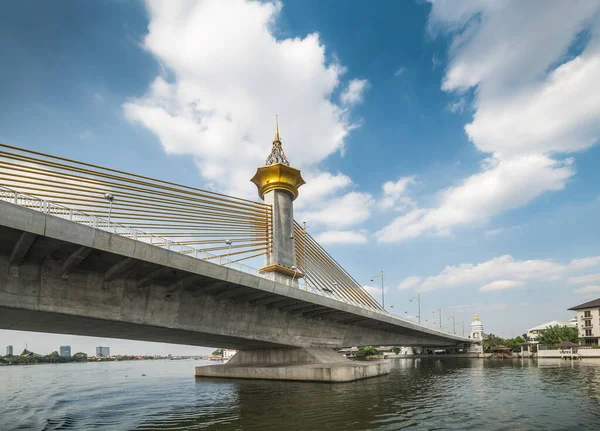 Maha Chesadabodindranusorn Ponte Sul Fiume Chao Phraya Bangkok Thailandia — Foto Stock