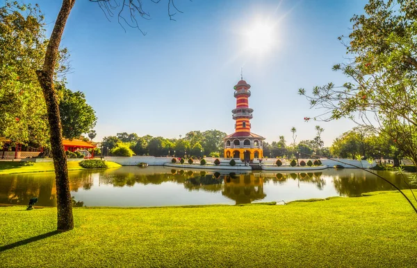 Башня Withun Thasana Взгляд Мудреца Королевском Дворце Банг Летний Дворец — стоковое фото