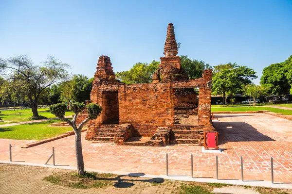 Разрушение Старого Традиционного Дома Провинции Аюттхая Таиланд Солнечный День Стоковая Картинка