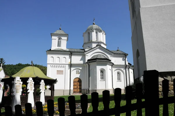 Klášter Kaona Srbský Ortodoxní Klášter Západním Srbsku Vstup Kostela Zasvěcený — Stock fotografie