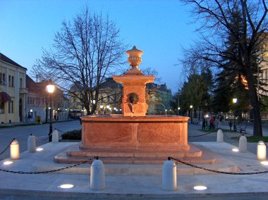 Fountain Four Lions Sremski Karlovci Sırbistan 'ın özerk Voyvodina ilinin Güney Backa ilçesine bağlı bir kasaba ve belediyedir..