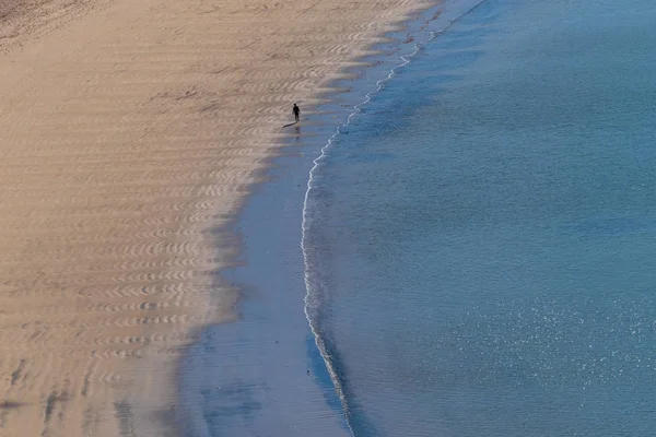 Masaüstü için deniz ve sahil dalgası arkaplanı