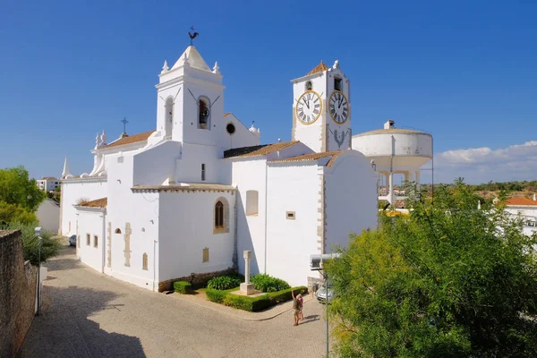 Kostel svatého Marys, Igreja de Santa Maria do Castelo, Tavira, Algarve, Portugalsko, — Stock fotografie