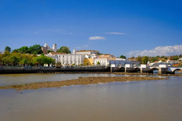 Římský most v tavira, algarve, Portugalsko — Stock fotografie