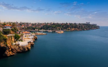 Kaleici, Antalya, Türkiye 'deki eski liman - seyahat geçmişi. Ağustos 2020. Uzun pozlama resmi