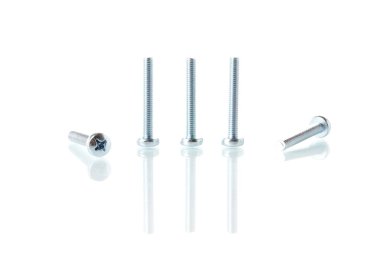 motor parçaları izole beyaz zemin üzerine