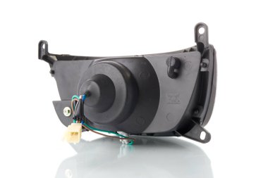 motor parçaları izole beyaz zemin üzerine