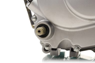 motor parçaları izole beyaz zemin üzerine