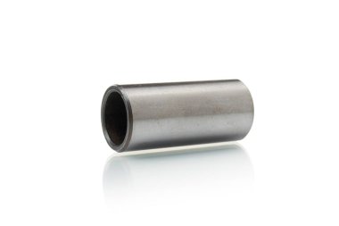 motor parçaları izole beyaz zemin üzerine