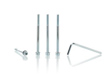 motor parçaları izole beyaz zemin üzerine