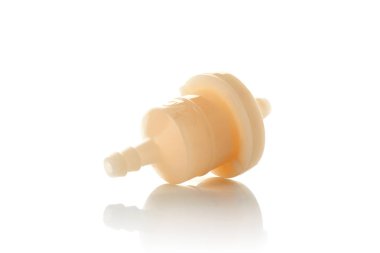 yalıtılmış bir arka plan üzerinde motor parçaları