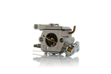 yalıtılmış bir arka plan üzerinde motor parçaları