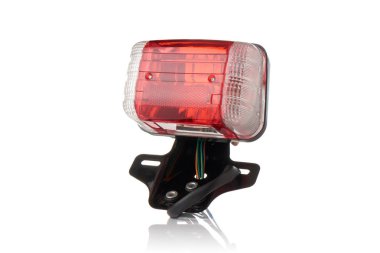 yalıtılmış bir arka plan üzerinde motor parçaları