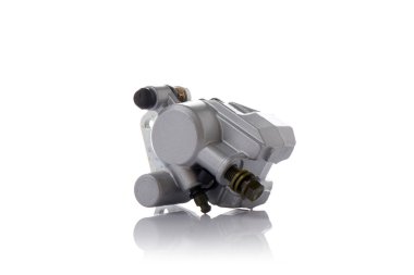 yalıtılmış bir arka plan üzerinde motor parçaları