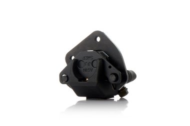 yalıtılmış bir arka plan üzerinde motor parçaları