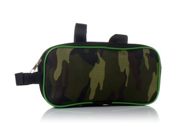 yalıtılmış bir arka plan üzerinde motor parçaları