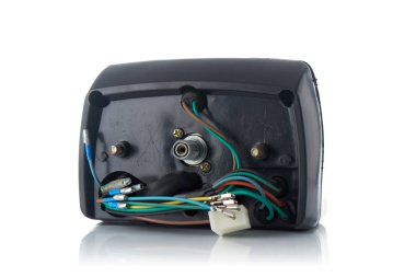 yalıtılmış bir arka plan üzerinde motor parçaları