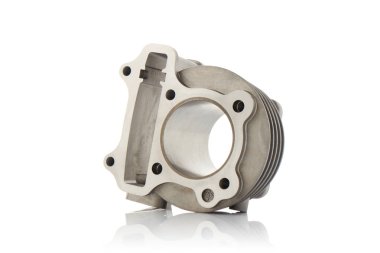 yalıtılmış bir arka plan üzerinde motor parçaları