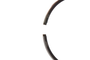 yalıtılmış bir arka plan üzerinde motor parçaları