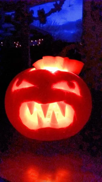 Una calabaza aterradora en mi casa — Foto de Stock