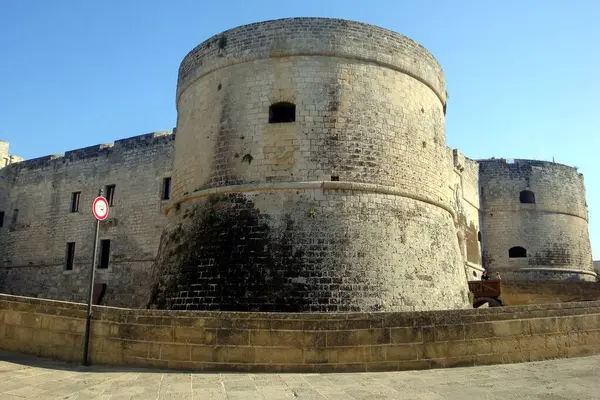 Otranto, Puglia, Italia, Europa - 10 de julio de 2016 —  Fotos de Stock