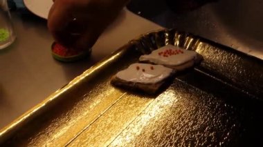 Geleneksel Sardunya tatlılarının hazırlanması