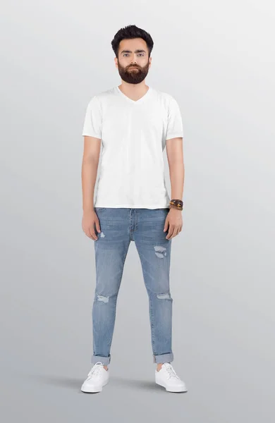 목덜미 셔츠를 색찢어진 청바지 바지를 고립된 — 스톡 사진