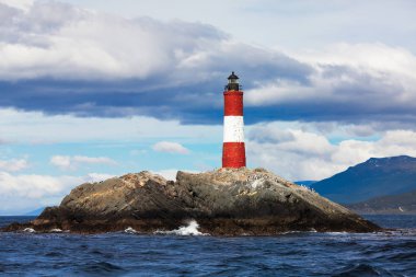 Beagle Channel, Ushuaia, Tierra del Fuego, Arjantin 'deki Les Eclaireurs deniz feneri (Dünyanın Sonu Deniz Feneri)