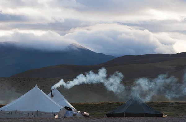 Campamento Nómada Orilla Del Lago Manasarovar Tíbet Occidental China — Foto de Stock