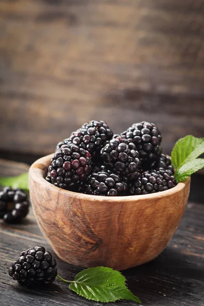 Blackberries Wooden Bowl Old Dark Table Free Text Space Agriculture — Stock Photo, Image