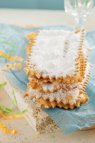 Italian Frappe Chiacchiere Typical Carnival Fritters Dusted Powdered Sugar Marble — Stock Photo, Image