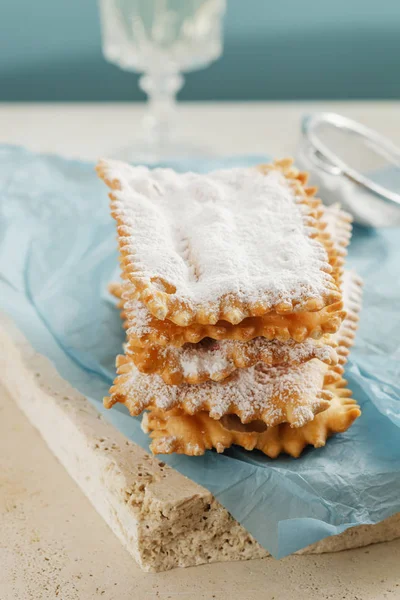 Italian Frappe Chiacchiere Typical Carnival Fritters Dusted Powdered Sugar Marble — Stock Photo, Image
