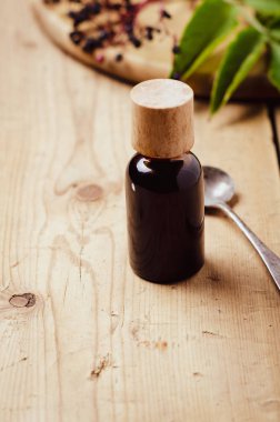 Grip mevsimi için mürver şurubu bağışıklığı artırma,