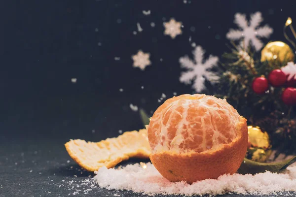 Tangerine Snow Christmas Decor Dark Blue Background Christmas New Year — Stock Photo, Image