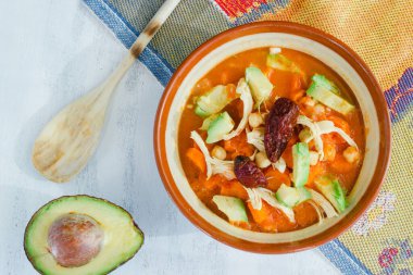 Caldo tlalpeno, Meksika 'dan otantik et suyu.